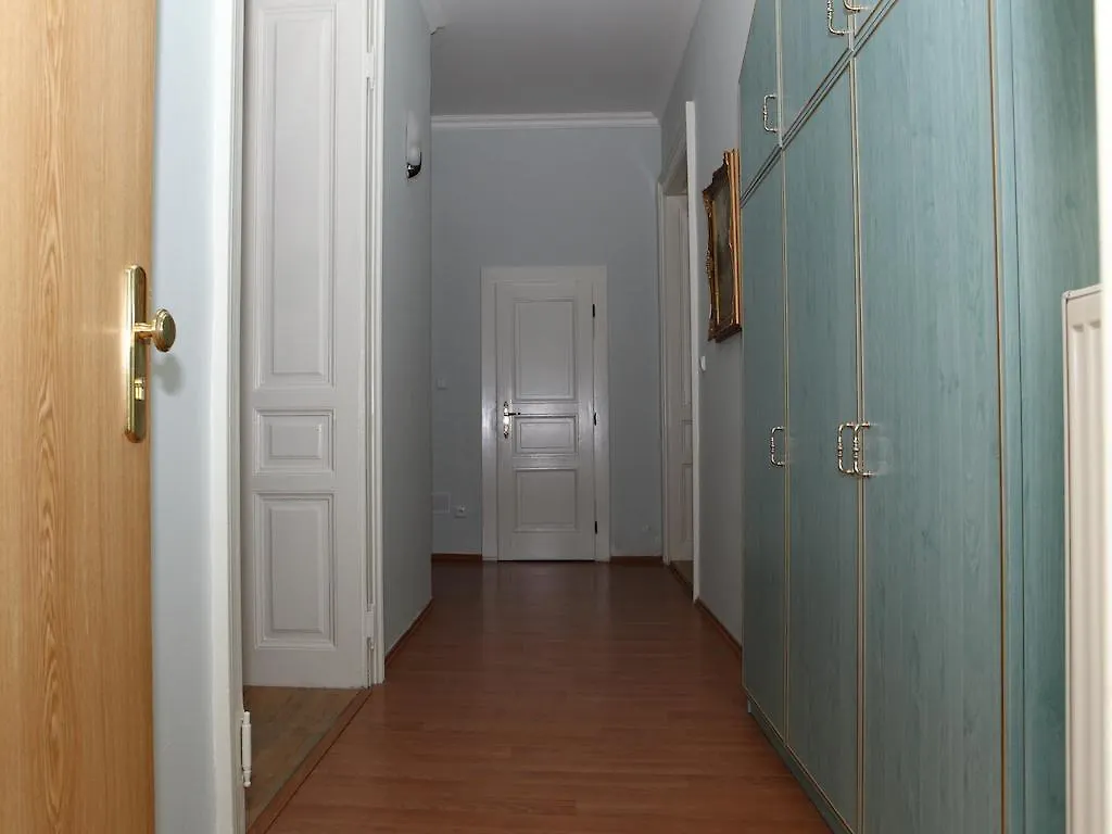 7K - Apartmany Lazenska Karlovy Vary Apartment