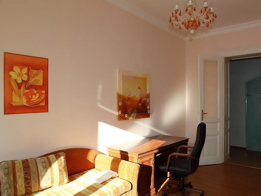 Apartment 7K - Apartmany Lazenska Karlovy Vary Czech Republic